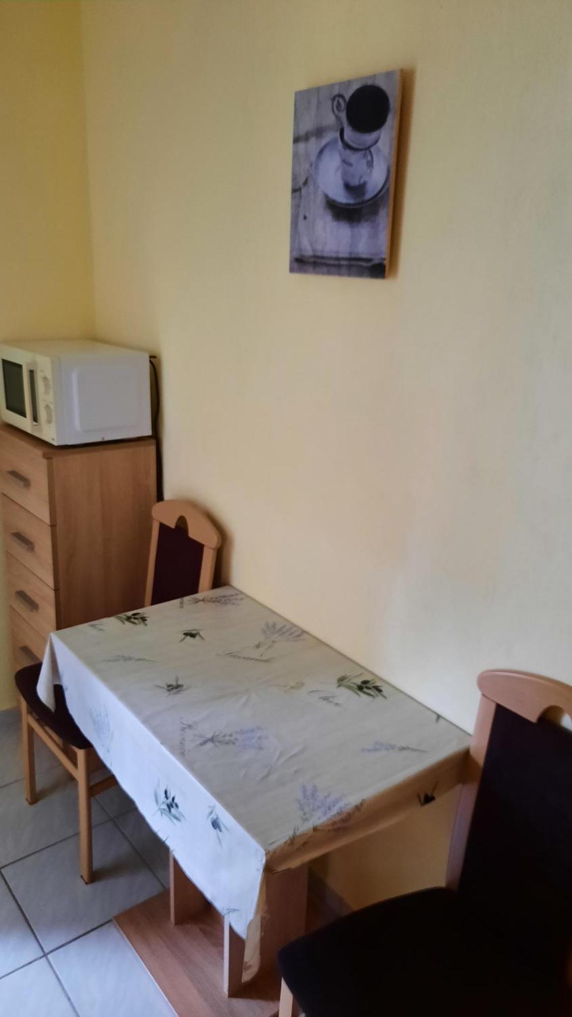 Apartmanhaz Balatonfenyves Apartment Exterior photo