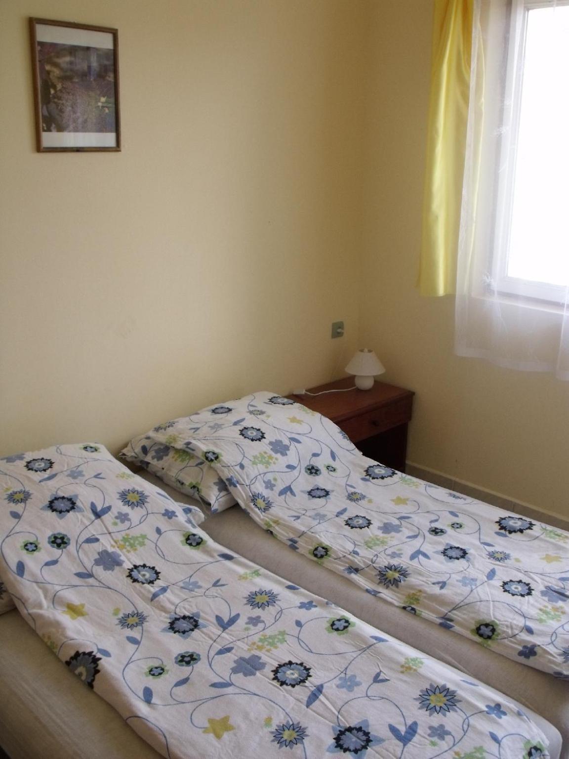 Apartmanhaz Balatonfenyves Apartment Exterior photo